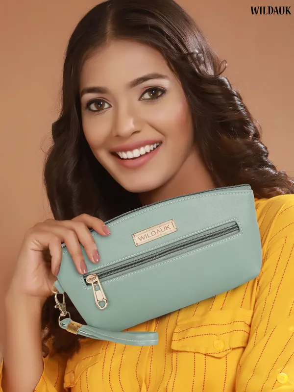 Sea_Green_Artificial_Leather_Premium_&_Elegant_Clutch_For_Women_&_Girls