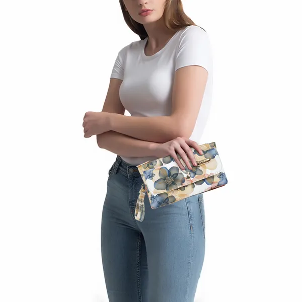 Cream_Natural_Leather_Premium_&_Elegant_Clutch_For_Women_&_Girls