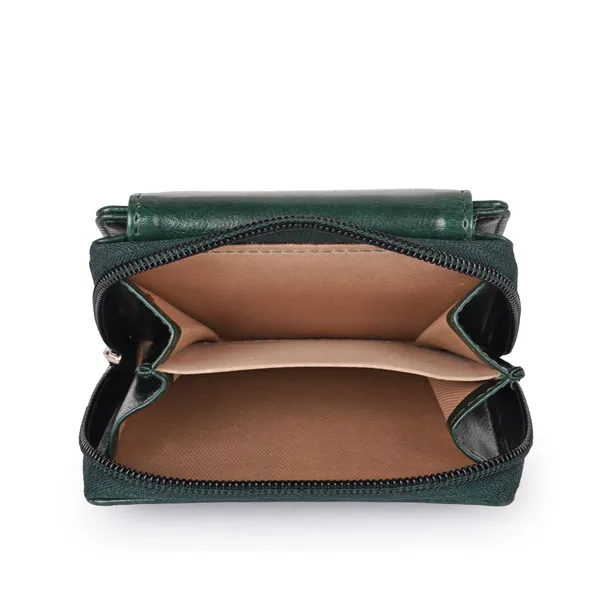 Green_Faux_Leather_Premium_&_Elegant_Wallet_For_Women