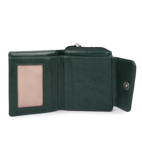 Green_Faux_Leather_Premium_&_Elegant_Wallet_For_Women