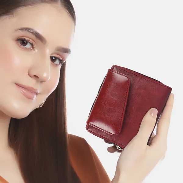 Maroon_Faux_Leather_Premium_&_Elegant_Wallet_For_Women