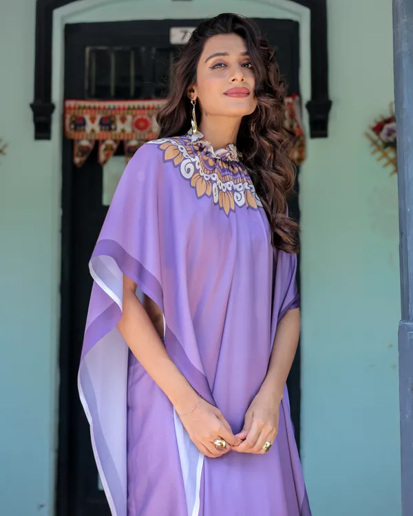 Lavender_Purple_Satin_Georgette_Saree_Earthy_Mandala_Print_&_Printed_Pleats_Handsfree_Loop_Drape_With_Unstitched_Blouse