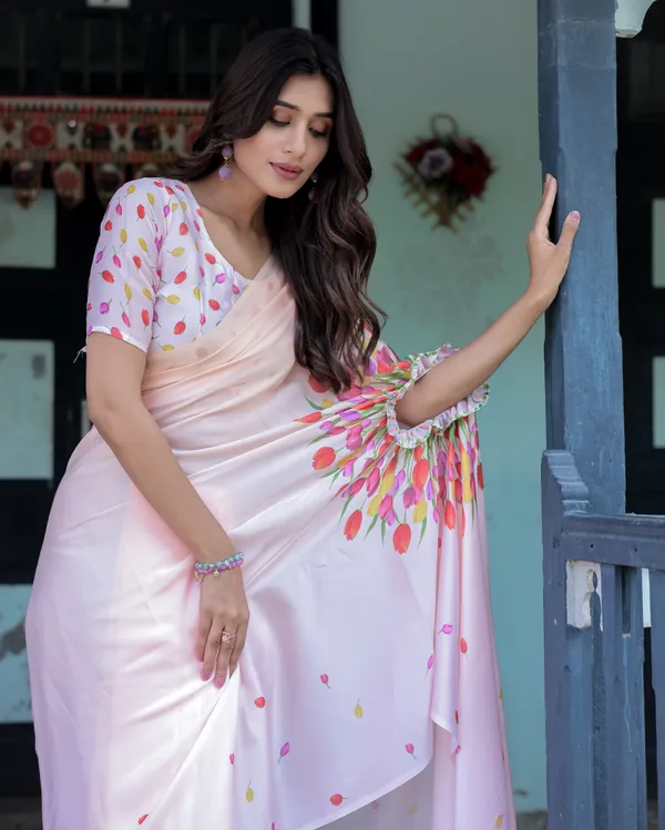 Peach_Pink_Satin_Georgette_Designer_Saree_with_Tulip_Mandala_Artwork_&_Printed__Handsfree_Pallu_Loop_With_Unstitched_Blouse