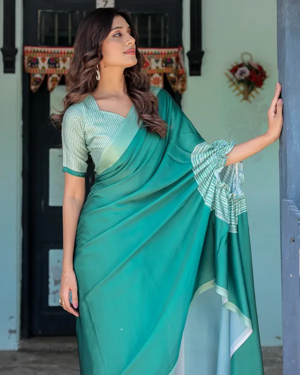 Emerald_Green_Satin_Georgette_Designer_Saree_with_Striped_Mandala_Detail_&_Mint_Textured__Handsfree_Pallu_Loop_With_Unstitched_Blouse