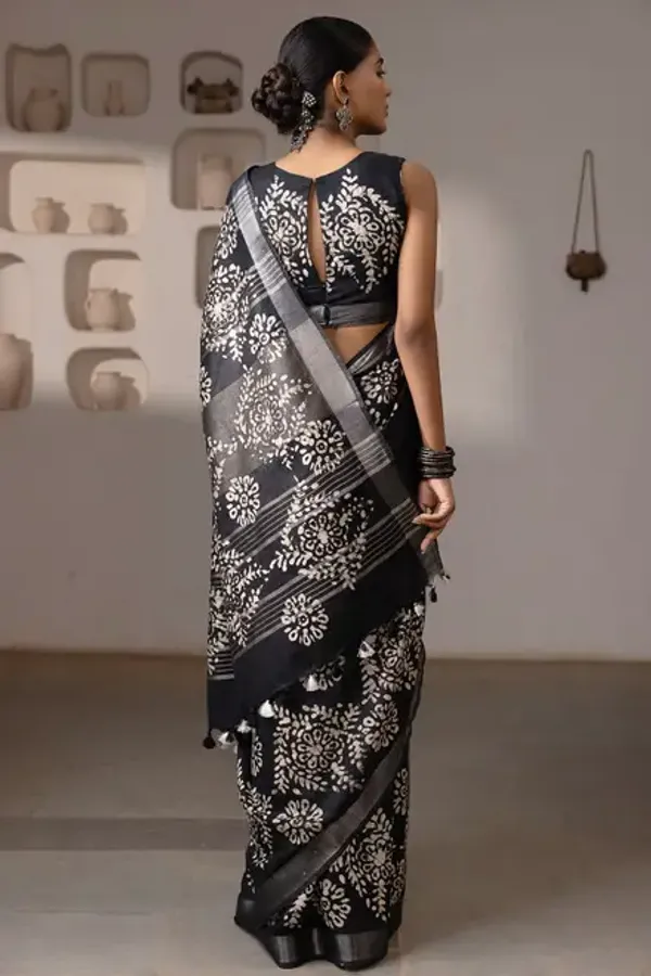 Black_Linen_Batik_Print_Saree_with_Tassels_for_Women_|_Elegant_Ethnic_Designer_Saree_for_Party_&_Casual_Wear