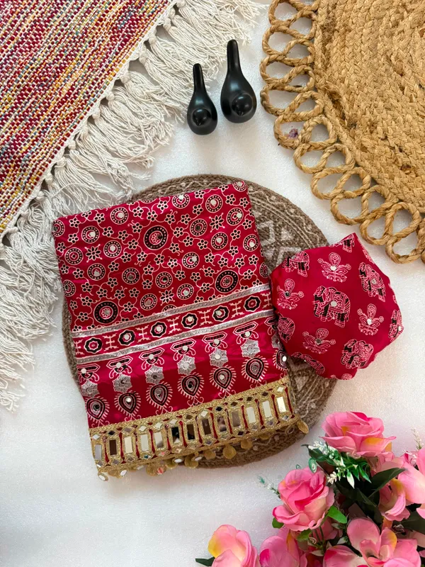 Women's_Rani_Pink_Ajrakh_Printed_Saree_with_Tiki_Embroidery_Work