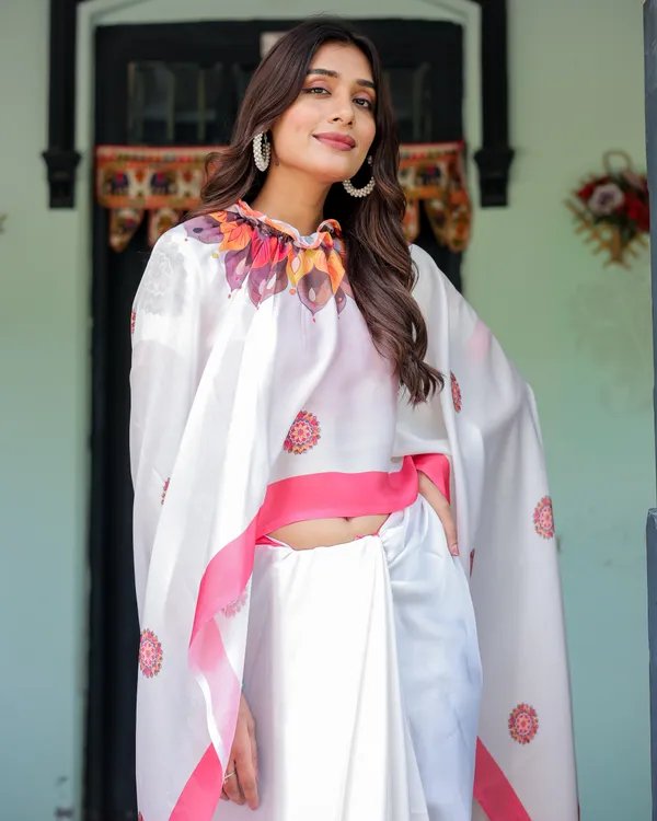 White_Satin_Georgette_Designer_Saree_with_Pink_Mandala_Prints_&_Floral_Pallu_Handsfree_Pallu_Loop_Contrast_Pink_With_Unstitched_Blouse