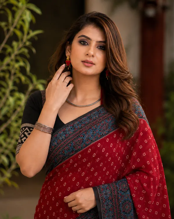 Red_&_Black_Festive_Ajrakh_Bindi_Japan_Silk_Saree_with_Polka_Dot_Pattern