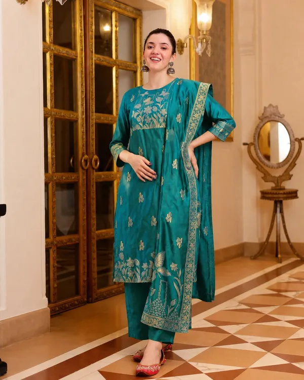 Women's_Art_Silk_Jacquard_Kurta_Set_with_Bottom_&_Dupatta_|_Elegant_Ethnic_Wear