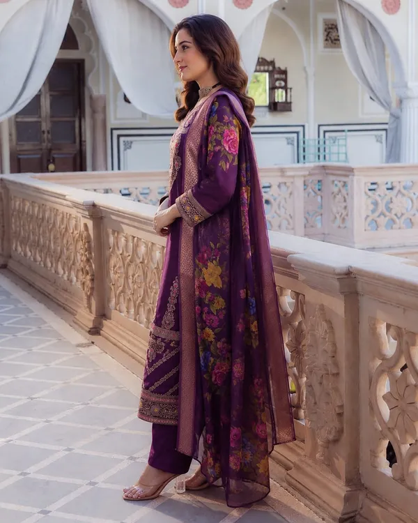 Women's_Cotton_Spun_Hand_Print_Kurta_Set_with_Bottom_&_Dupatta_|_Stitched_Ethnic_Wear