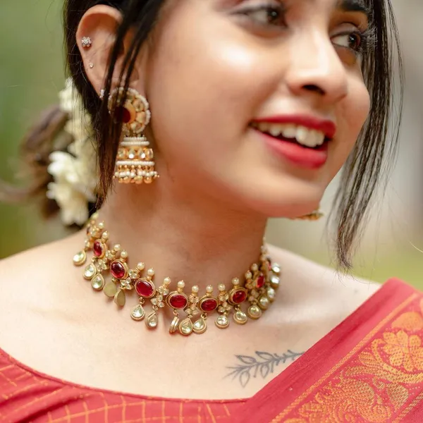 Women's_Premium_Banarasi_Silk_Saree_with_Rich_Zari_Weaving_|_Designer_Wedding_&_Festive_Saree