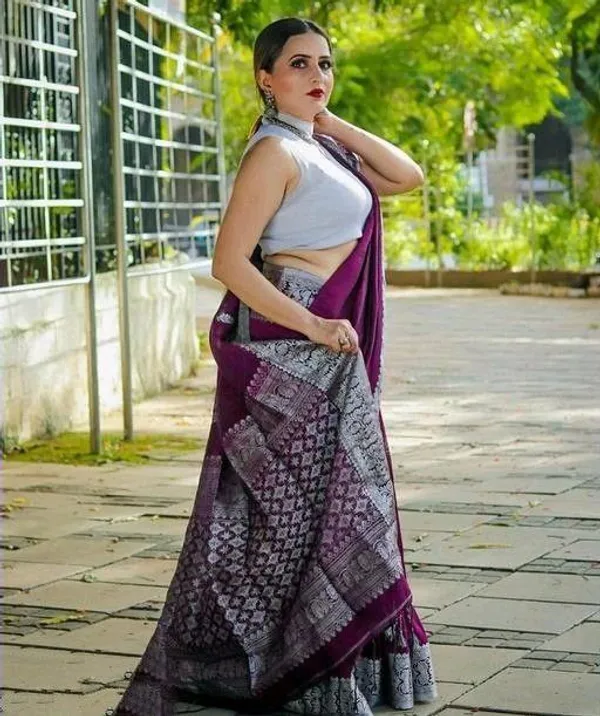 Women's_Premium_Banarasi_Silk_Saree_with_Rich_Zari_Weaving_|_Designer_Wedding_&_Festive_Saree