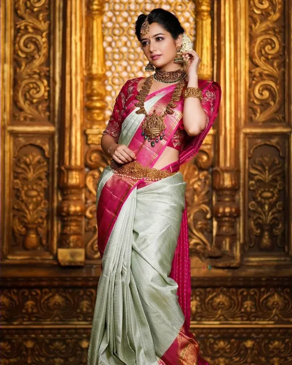 Women's_Premium_Banarasi_Silk_Saree_with_Rich_Zari_Weaving_|_Designer_Wedding_&_Festive_Saree