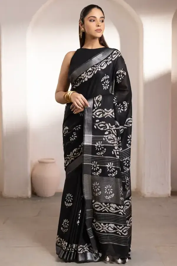 Black_Linen_Batik_Print_Saree_with_Tassels_for_Women_|_Elegant_Ethnic_Designer_Saree_for_Party_&_Casual_Wear