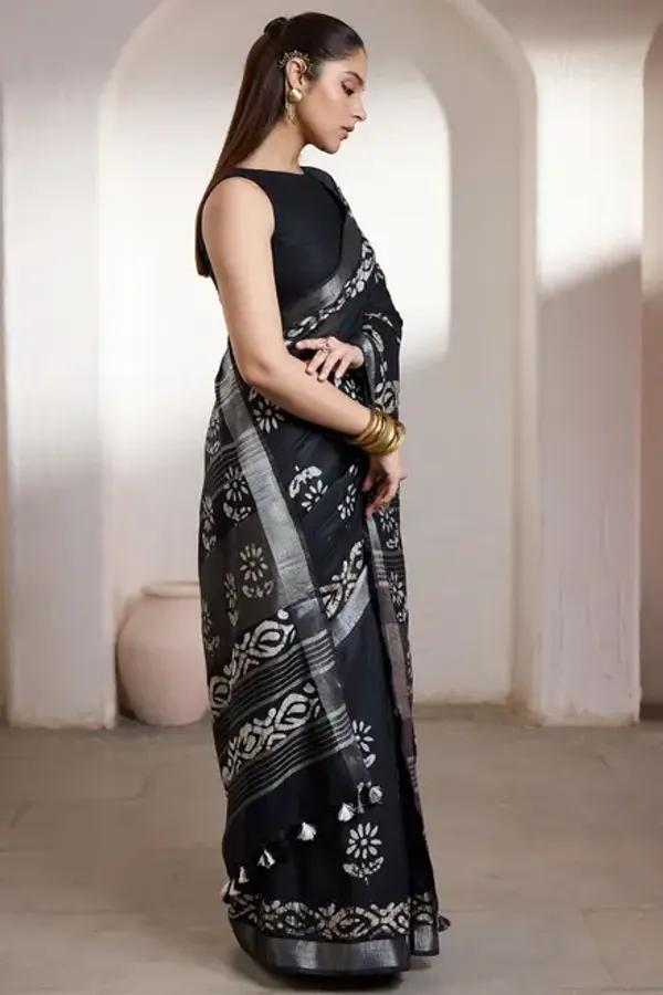Black_Linen_Batik_Print_Saree_with_Tassels_for_Women_|_Elegant_Ethnic_Designer_Saree_for_Party_&_Casual_Wear