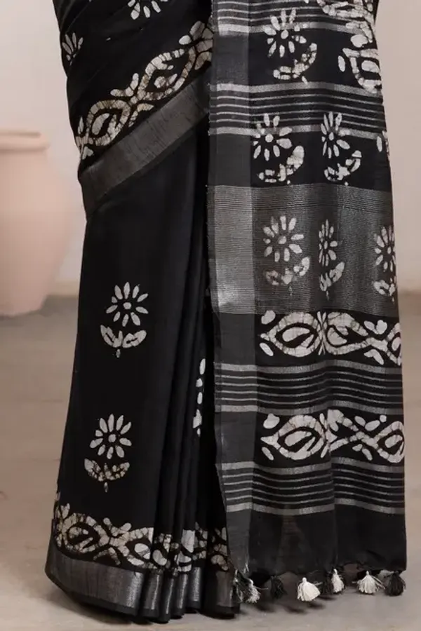 Black_Linen_Batik_Print_Saree_with_Tassels_for_Women_|_Elegant_Ethnic_Designer_Saree_for_Party_&_Casual_Wear
