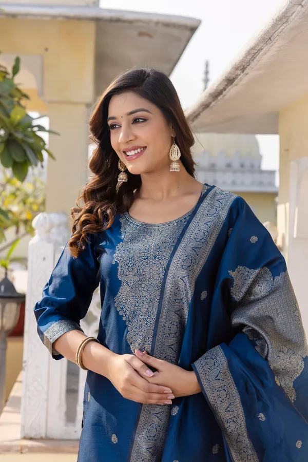 Noor_Women's_Soft_Silk_Kurta_Set_with_Poly_Silk_Bottom_&_Jacquard_Dupatta