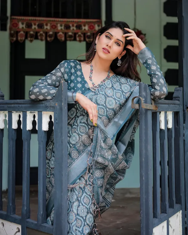 Teal_Blue_Pure_Cotton_Linen_Saree_with_Geometric_Block_Print_And_Tassel_Detailing_With_Unstitched_Blouse