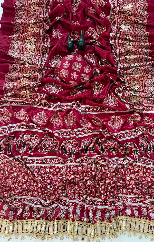 Women's_Maroon_Ajrakh_Printed_Saree_with_Tiki_Embroidery_Work