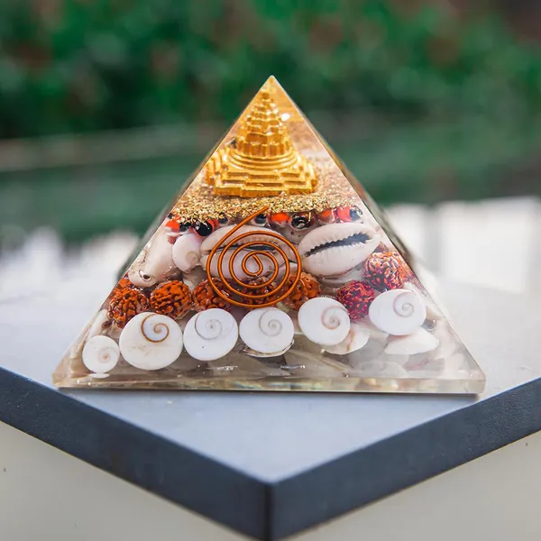 Multicolor_Laxmi_Pyramid_Original_Certified_Gomati_Chakra,_Rudraksha,_Cowrie_Kodi_Mahalaxmi_Pyramid_-_90Mm_Large_Orgone_Pyramid_With_Shree_Yantra_-_Pooja_Vastu_Items_For_Home_For_Good_Luck,_Money_&_Wealth