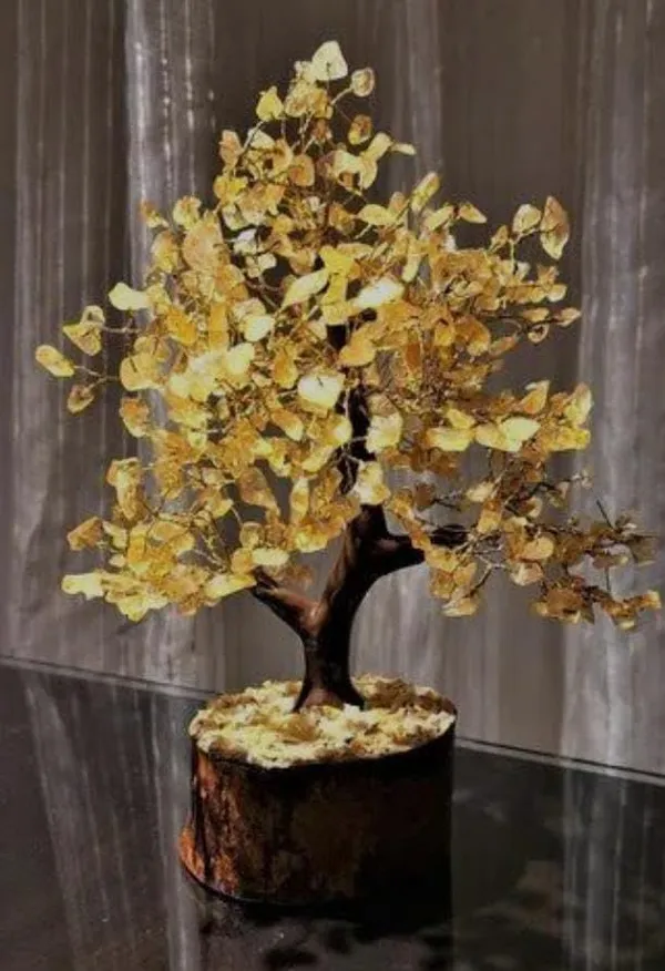 Citric_Crystal_Gemstone_Tree_–_Feng_Shui_Money_Bonsai_For_Chakra_Balancing,_Good_Luck,_Reiki_Healing,_Prosperity,_And_Home_Décor_Table_Decoration_Ornament_&_Gift_Tree_–_10-12_Inch
