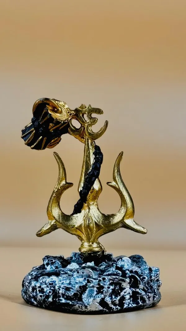 Gold_&_Black_Shiva_Trishul_Statue_Car_Dashboard_Idol,_Shiv_Ji_Trishul_With_Damru,_Home,_Office_Pooja_Room_Decor,_12_Cm