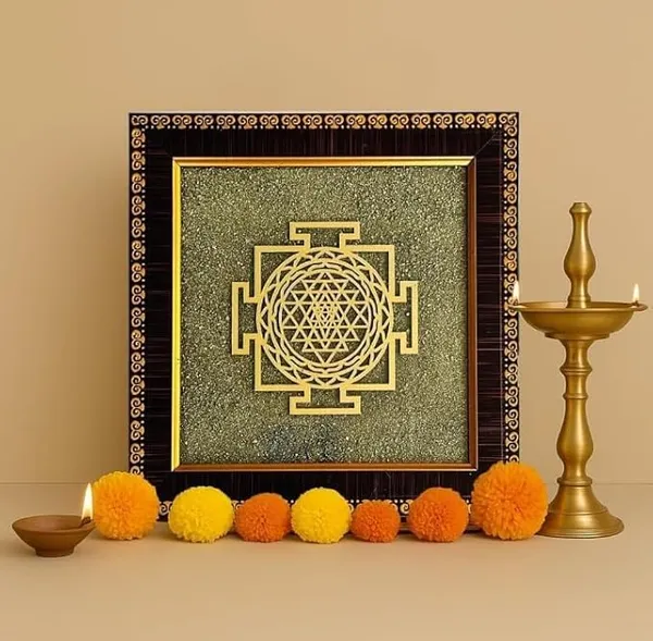 Shree_Yantra_On_Raw_Pyrite_Frame_|_Shri_Yantra_Vastu_Wall_Frame_|_Pyrite_Stone_Original_Certified_Attracts_Money_&_Abundance_|_Removes_Financial_Blocks_&_Boosts_Prosperity
