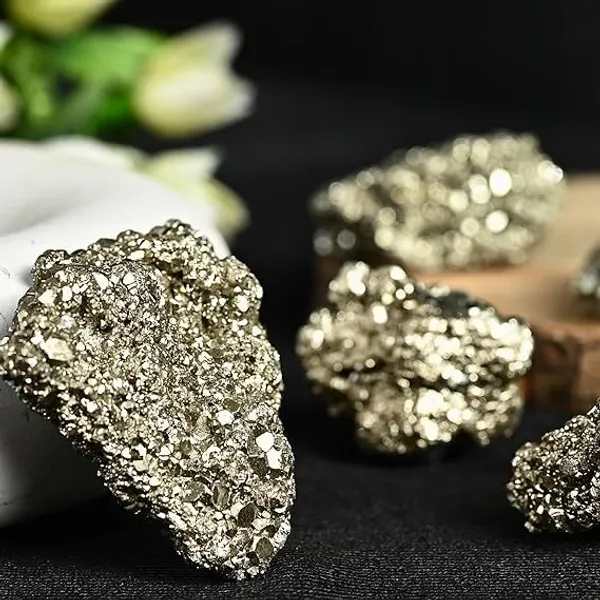 Pyrite_Stone_Original_Crystals_Rough_From_Peru_|_Money_Magnet_Pyrite_Stone_For_Business_Luck,_Wealth,_Abundance,_Vastu_&_Reiki_Healing