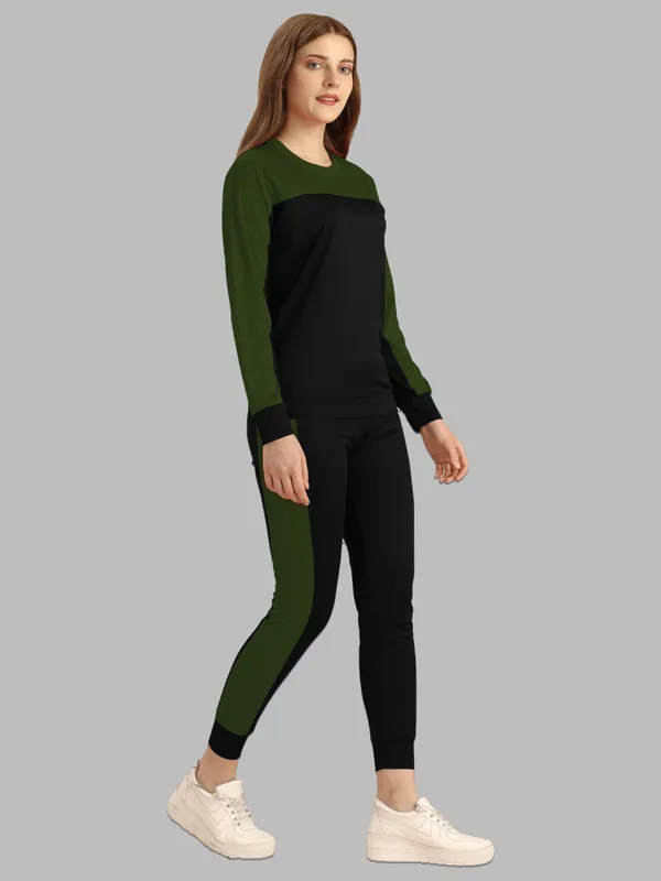 Green_&_Black_Cotton_Blend_Colorblock_Regular_Track_Suit_For_Women