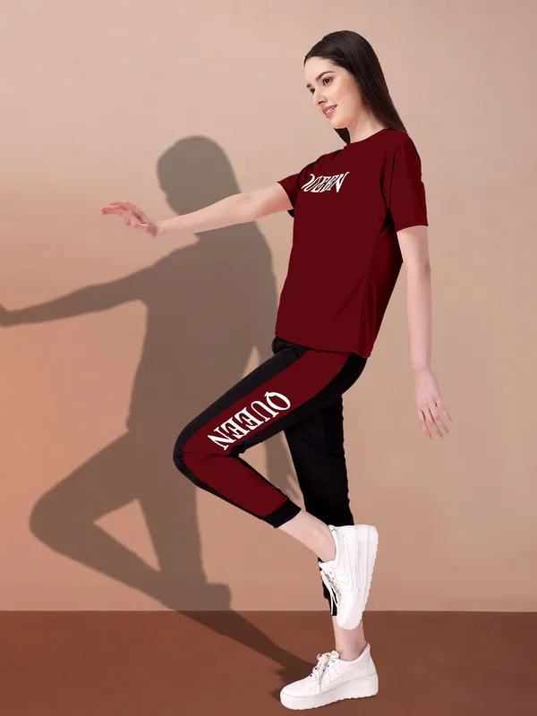 Maroon_&_Black_Cotton_Blend_Printed_Regular_Track_Suit_For_Women