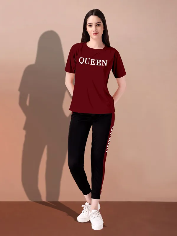 Maroon_&_Black_Cotton_Blend_Printed_Regular_Track_Suit_For_Women