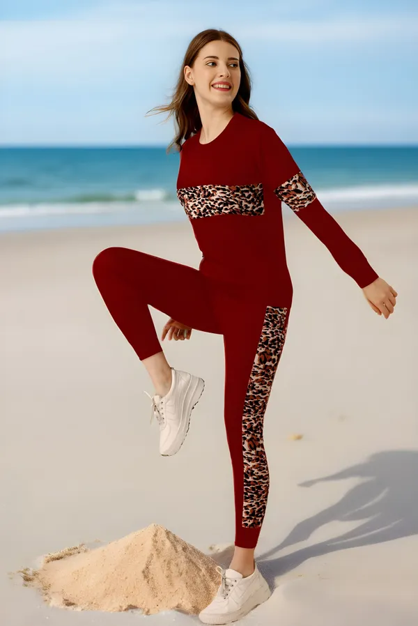 Maroon_Cotton_Blend_Colorblock_Regular_Track_Suit_For_Women