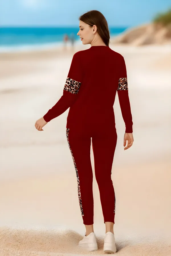 Maroon_Cotton_Blend_Colorblock_Regular_Track_Suit_For_Women