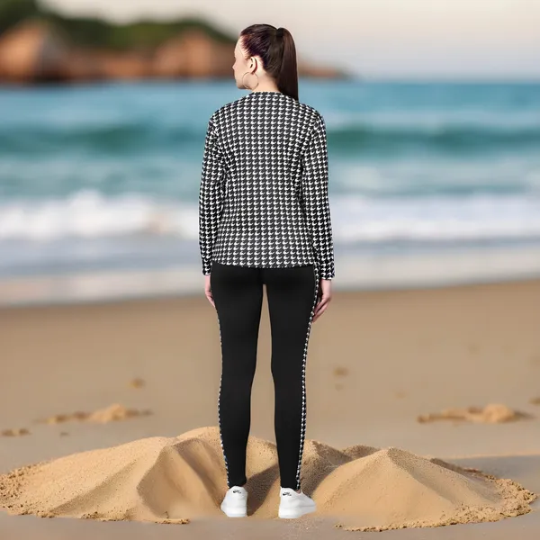 White_&_Black_&_White_Cotton_Blend_Printed_Regular_Track_Suit_For_Women