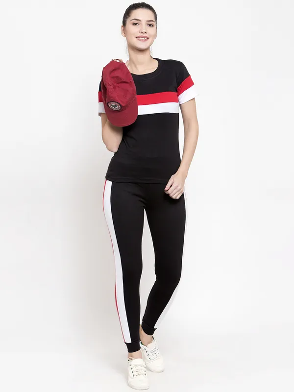 Black_&_Red_&_White_Cotton_Blend_Solid_Regular_Track_Suit_For_Women