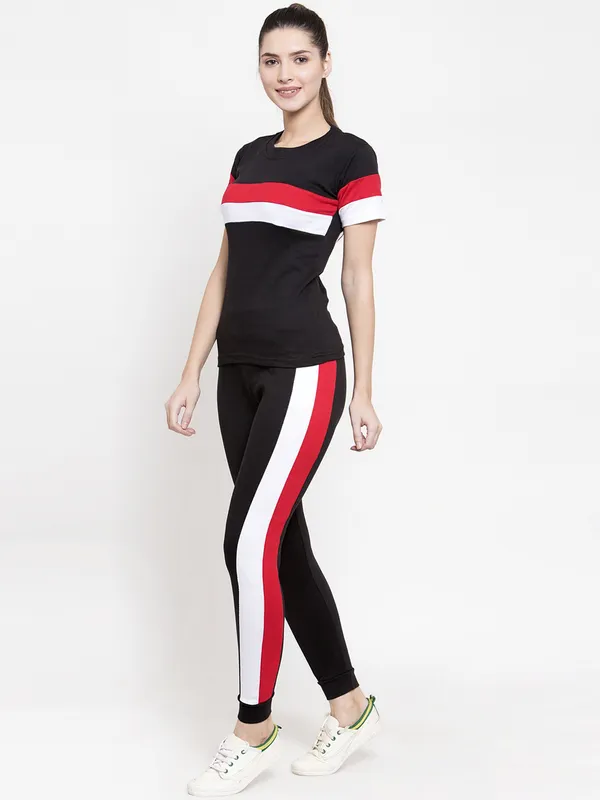 Black_&_Red_&_White_Cotton_Blend_Solid_Regular_Track_Suit_For_Women