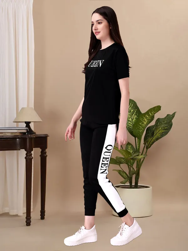 Black_&_White_Cotton_Blend_Printed::Solid_Regular_Track_Suit_For_Women