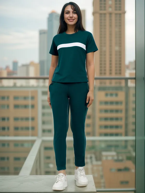 Dark_Green_&_White_Cotton_Blend_Solid_Regular_Track_Suit_For_Women
