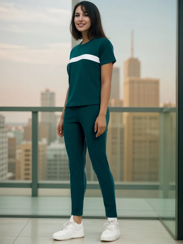 Dark_Green_&_White_Cotton_Blend_Solid_Regular_Track_Suit_For_Women