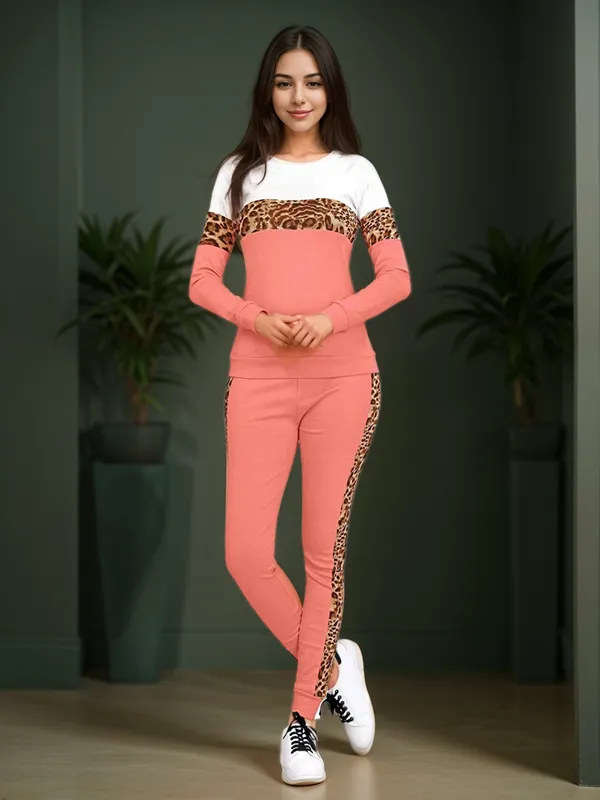 Multicolor_Cotton_Blend_Animal_Print_Regular_Track_Suit_For_Women