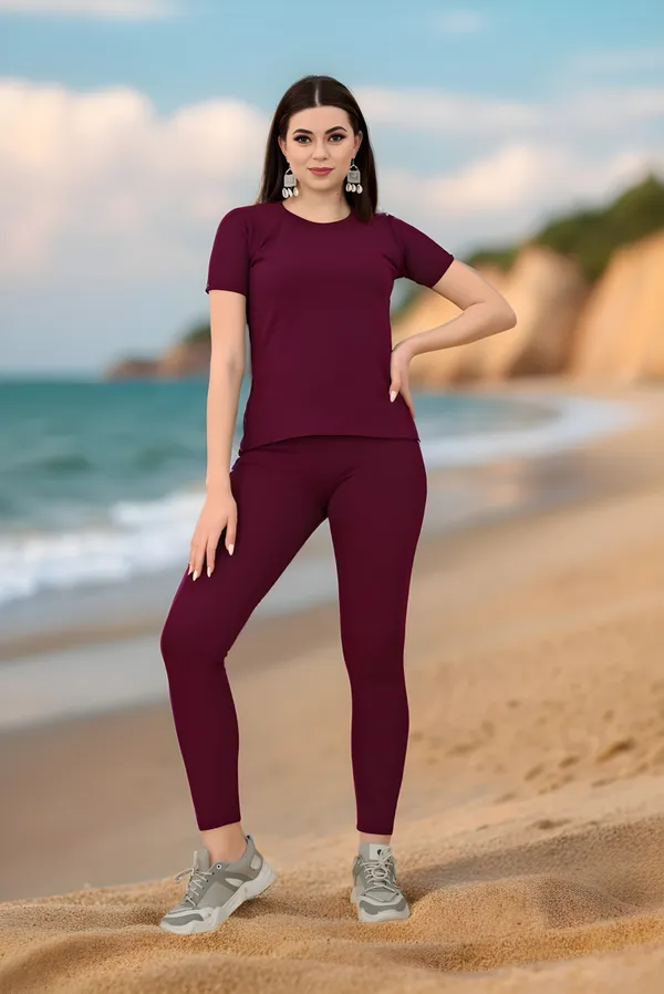 Maroon_Cotton_Blend_Solid_Regular_Track_Suit_For_Women