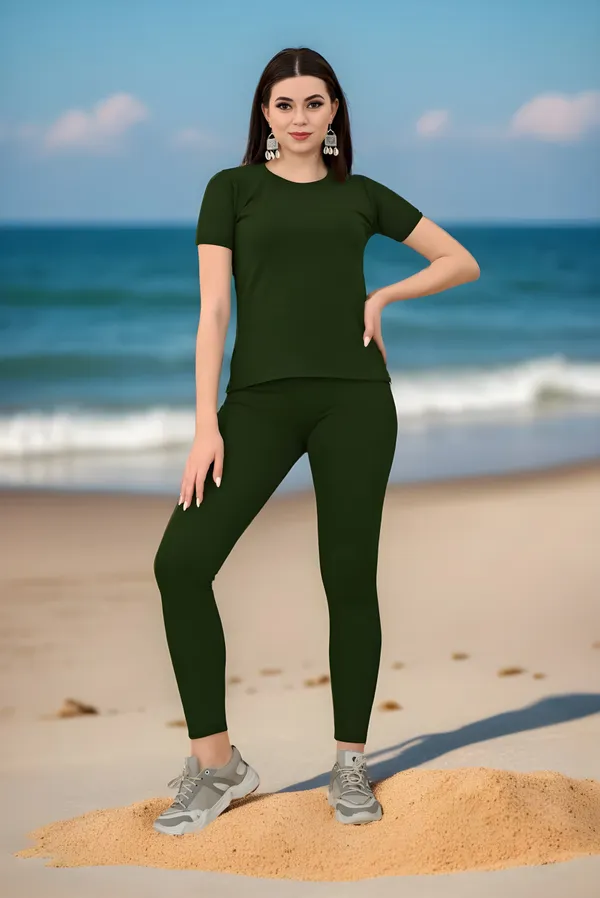 Dark_Green_Cotton_Blend_Solid_Regular_Track_Suit_For_Women