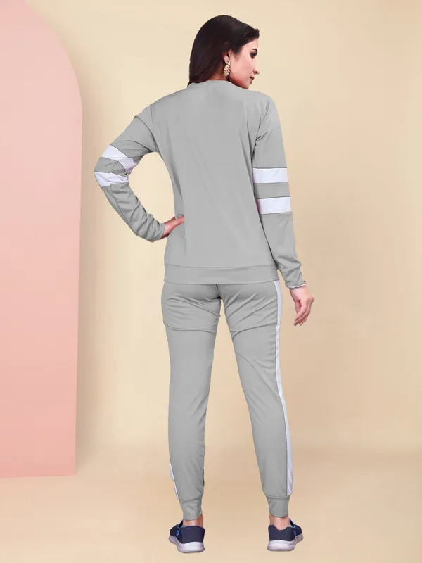 MF_With_SQUARE_Women's_Active_Wear_Stretchable_Tracksuit_|_Yoga_Wear_Suit_Set_|_Casual_Wear_Tracksuit___GREY