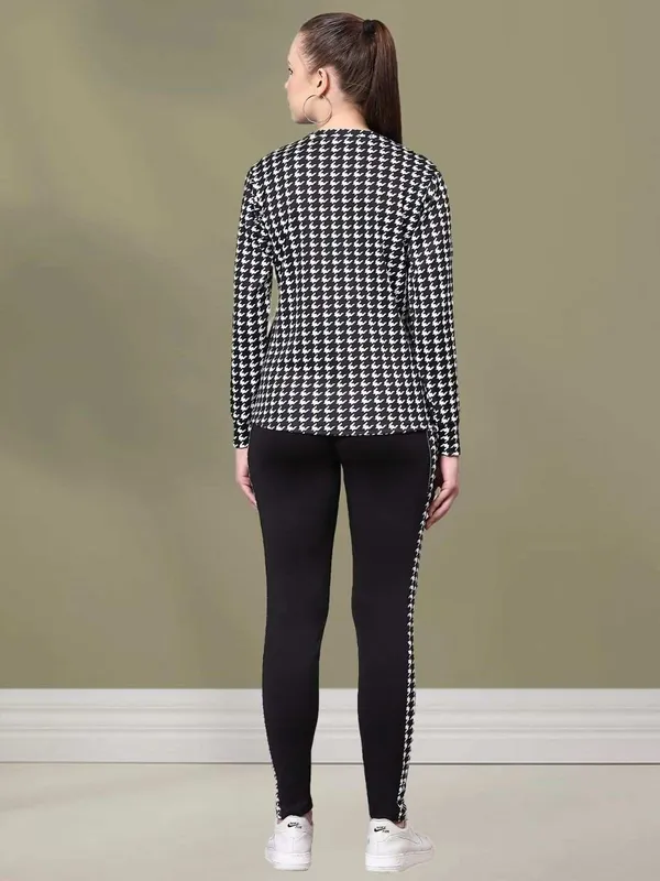 MF_Women_Houndstooth_Printed_Tracksuit_Set_with_Pocket_|_Full_Sleeve_Round_Neck_Top_&_Black_Track_Pants_|_Stylish_Sportswear_Co-Ord_Set_for_Gym,_Yoga,_Jogging,_Running_&_Casual_Wear