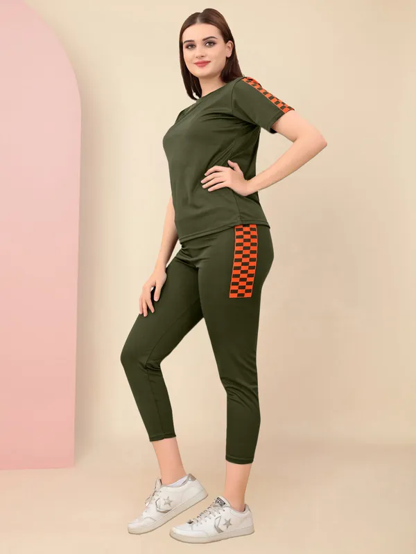 MF_with_Square_Latest_Stylish_Gym_Wear_Set_for_Womens_Workout_Lady_Track_Suits_|_Women_Top_and_Bottom_Sets_|_Running_Wear_|_Sports_Suit_for_Girls_Gymwear_Tracksuit