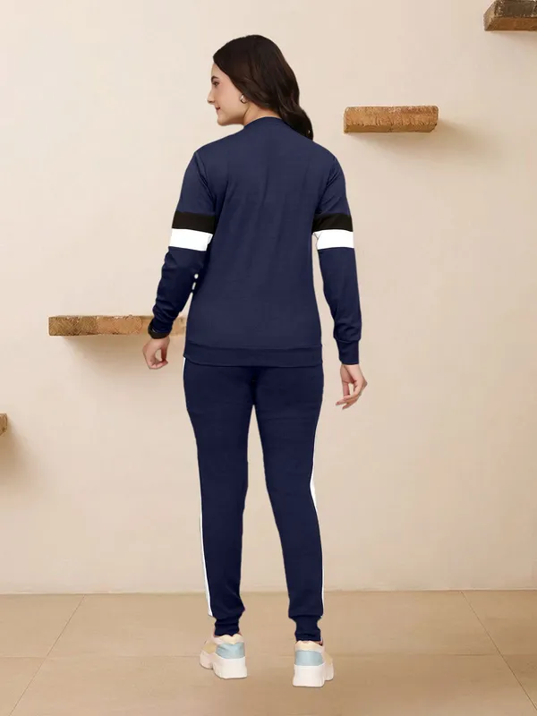 Round_Neck_Women_Tracksuit_Set_|_Running_Gymwear_for_Women_&_Girls_|_Sportswear_Suit_for_Fitness,_Yoga,_Jogging,_Activewear_&_Casual_Wear