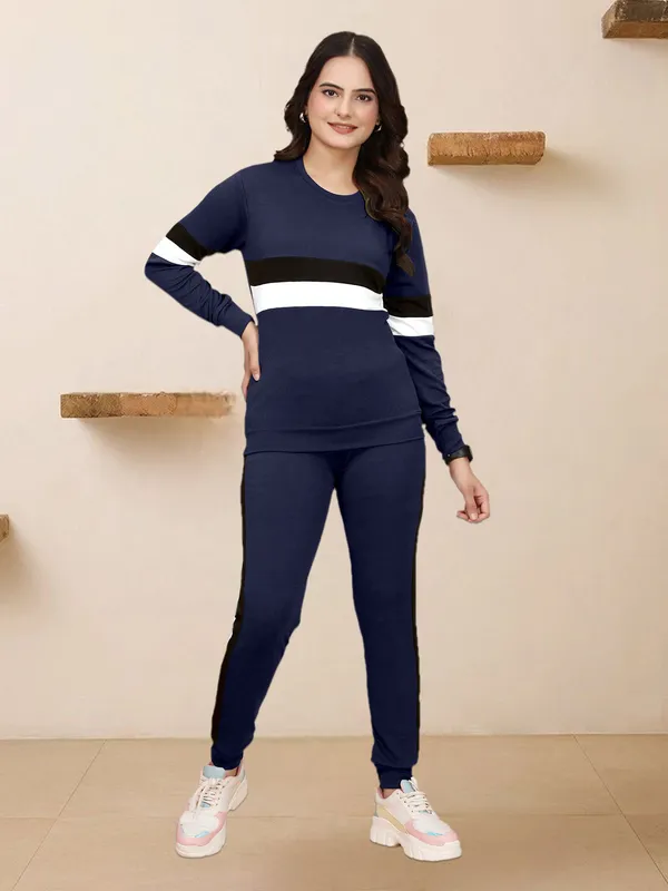 Round_Neck_Women_Tracksuit_Set_|_Running_Gymwear_for_Women_&_Girls_|_Sportswear_Suit_for_Fitness,_Yoga,_Jogging,_Activewear_&_Casual_Wear