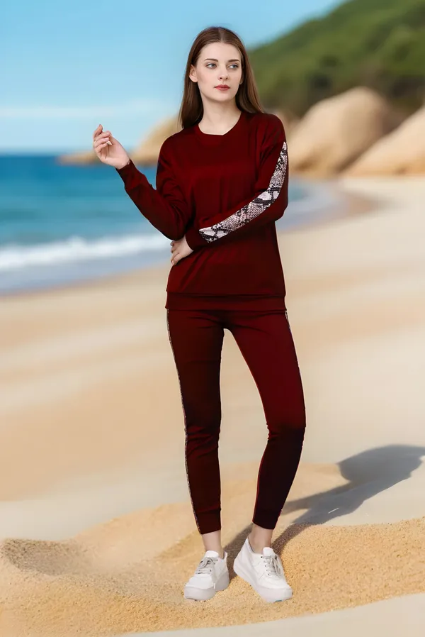 Maroon_Cotton_Blend_Solid_Regular_Track_Suit_For_Women