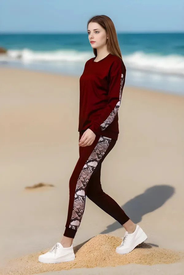 Maroon_Cotton_Blend_Solid_Regular_Track_Suit_For_Women