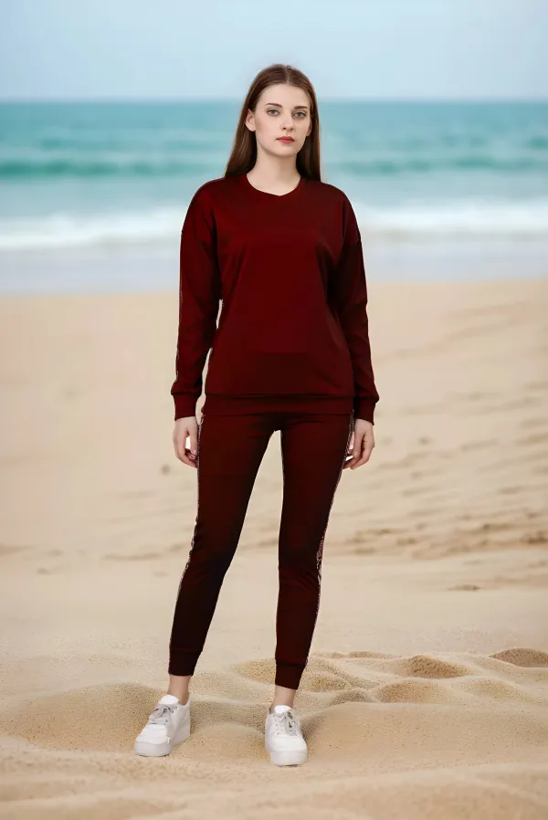 Maroon_Cotton_Blend_Solid_Regular_Track_Suit_For_Women